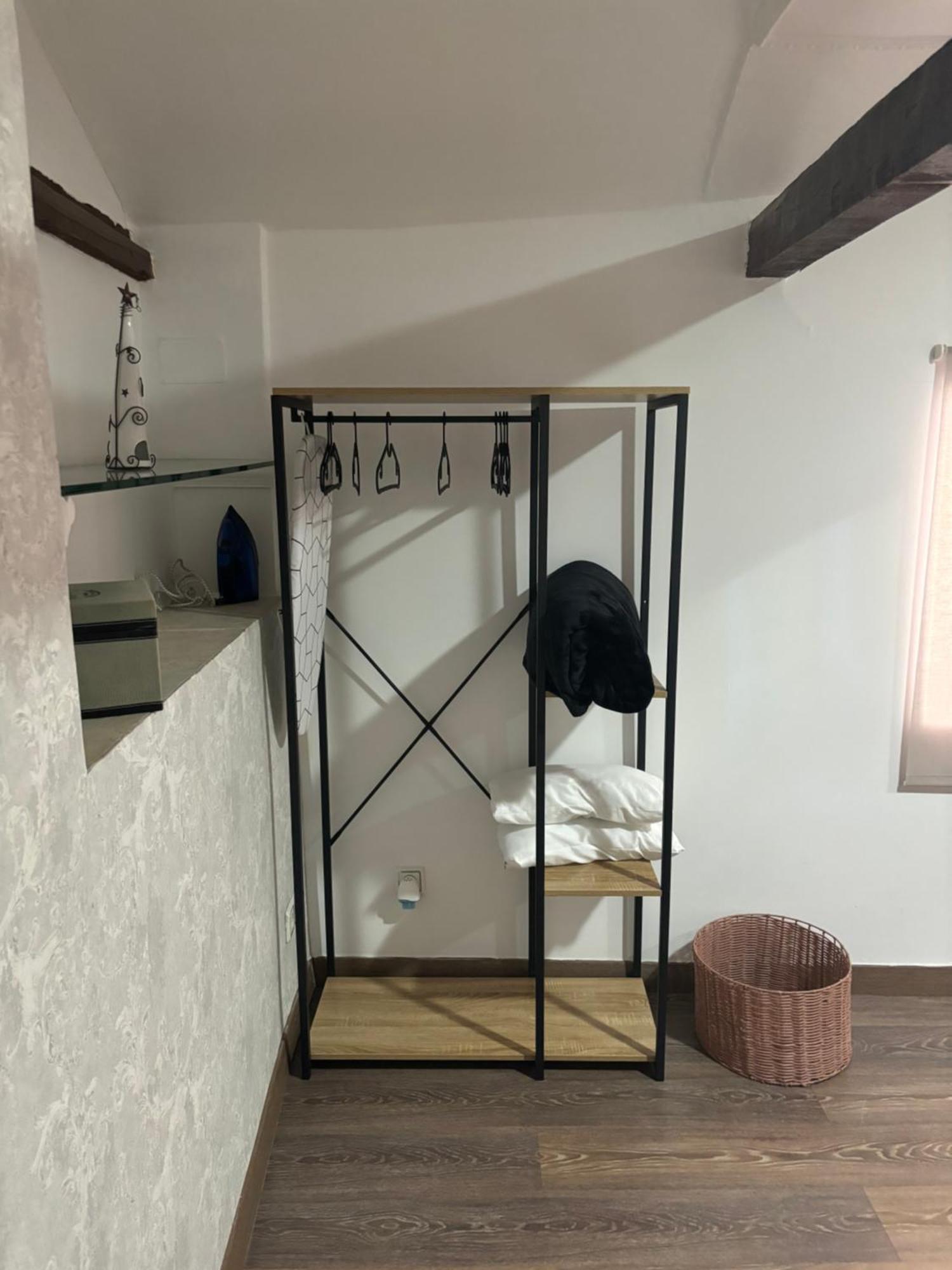 Apartamentos Mayte Toledo Esterno foto