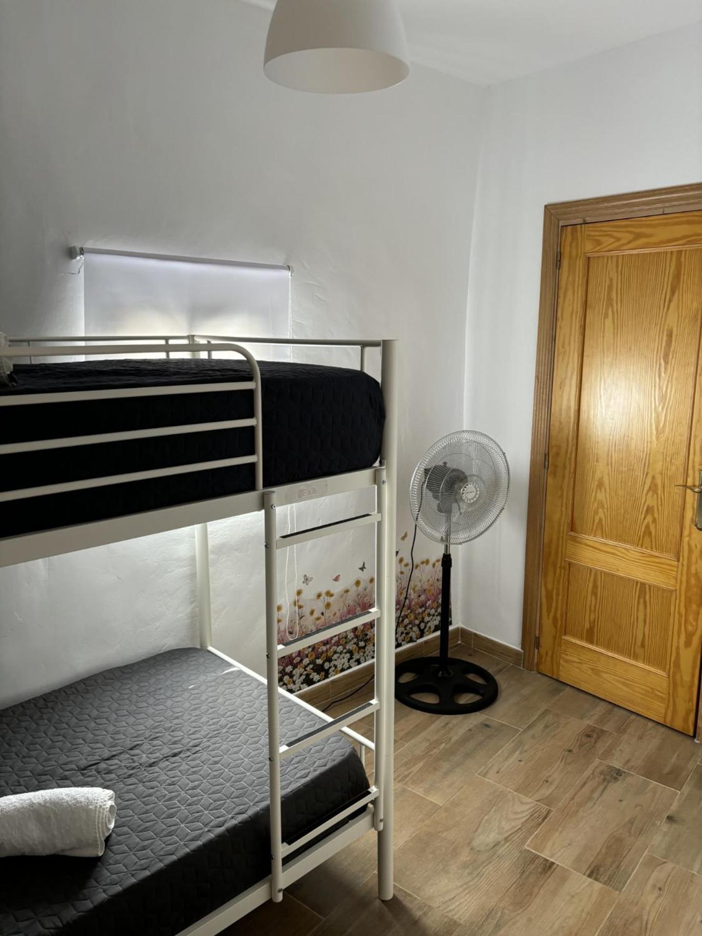 Apartamentos Mayte Toledo Esterno foto